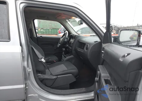 2015 Jeep Patriot Sport z USA, uszkodzony, nr VIN 1C4NJRBB6FD323704